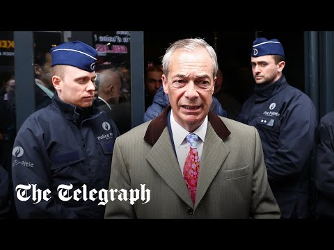 Police shut down conservative conference while Farage and Braverman on stage