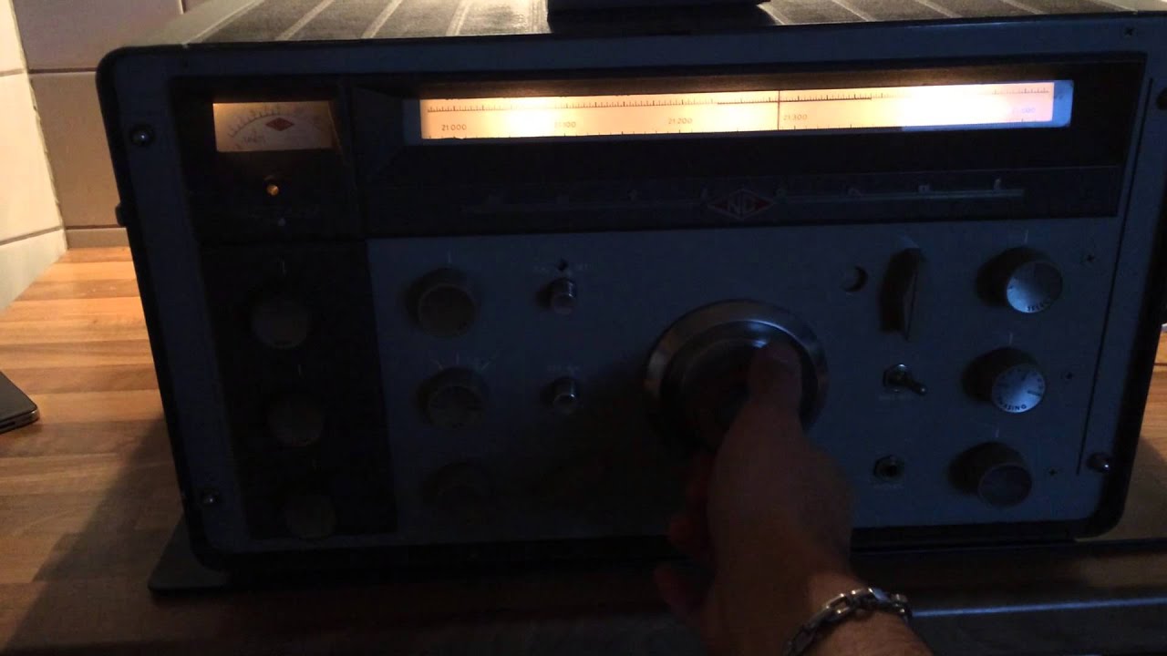 National Nc 300 On Ssb Receiver Youtube