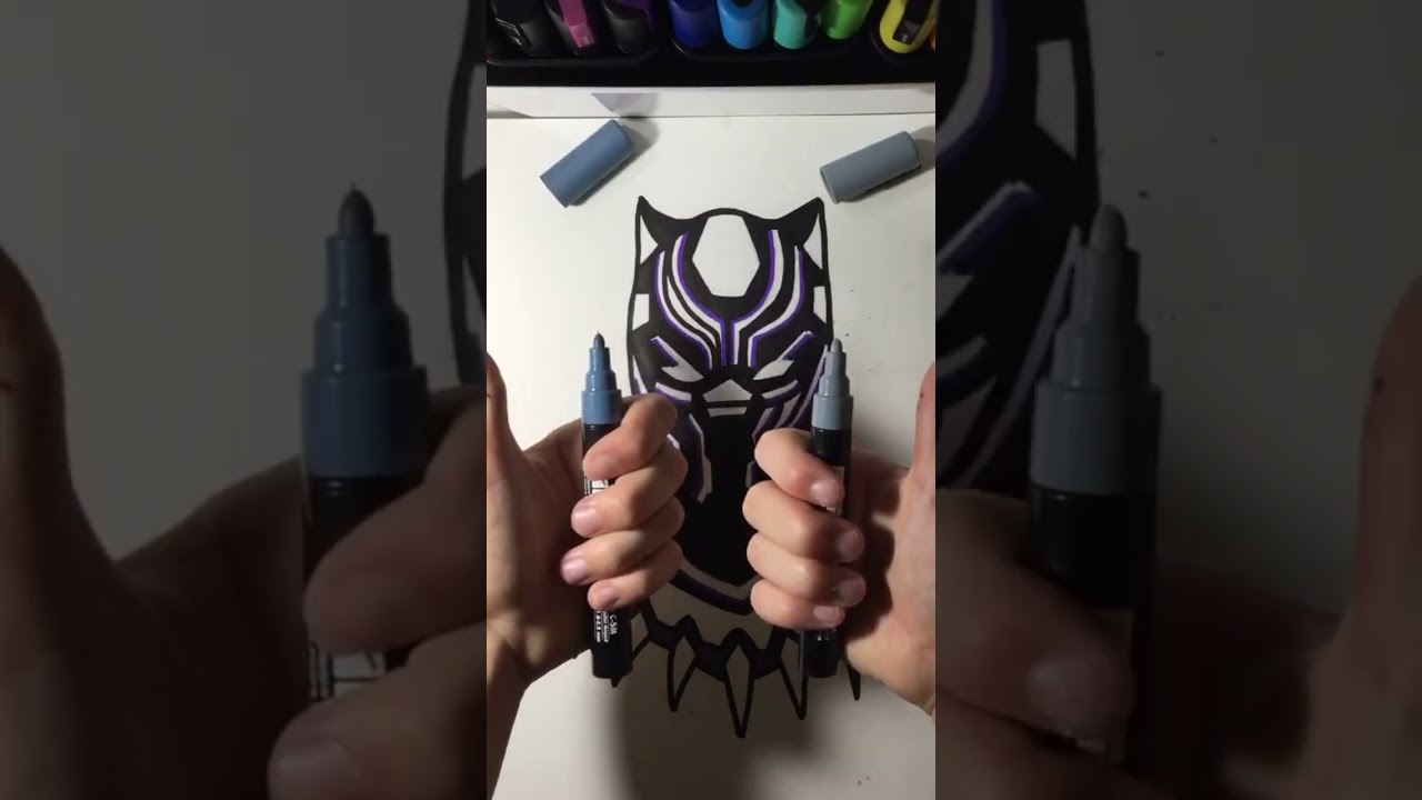 BLACK PANTHER - Posca markers