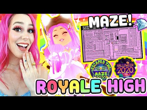 Can We Beat The Extreme Halloween Maze Challenge New Royale High Halloween Update Youtube - royale high roblox halloween maze