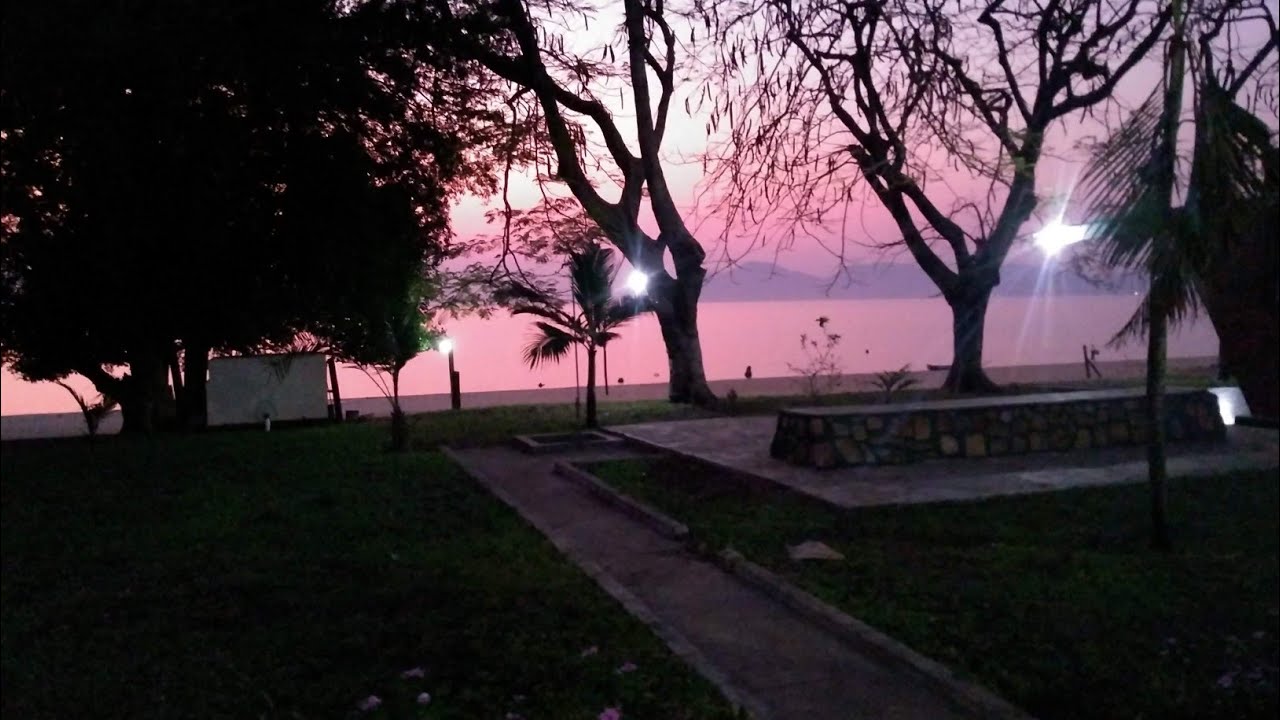 Episode 6: Rustic Chef moved to Monkey-bay, Mangochi (Lake Malawi) for a quick shot of Lake Malawi