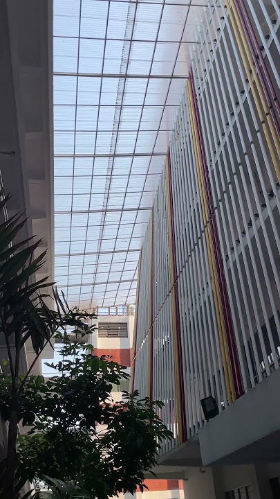 Vibes kampus Ubaya
