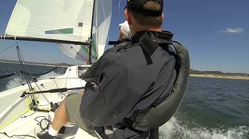 Speed sailing the J/70
