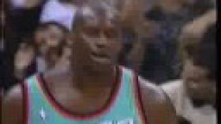 1996 NBA All Star Game - Shaq Posterizates Robinson