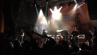 Knocked Loose - Deadringer feat. Caleb Shomo (live in San Diego 10-28-2018)