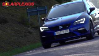 Rijden In Een Seat Leon Cupra St - Uitgerust Met Het Solarplexius Zonweringssysteem