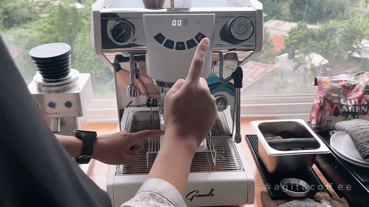Review Mesin Komersil untuk Kedai Kopi Pemula Low Budget - Ferratti Ferro FCM 3149