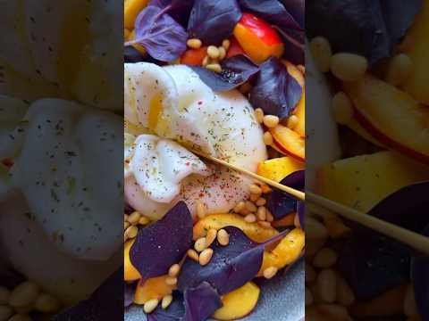 самая красивая буррата с персиками по мнению моего кота #cooking #asmrcooking #asmrfood #burrata