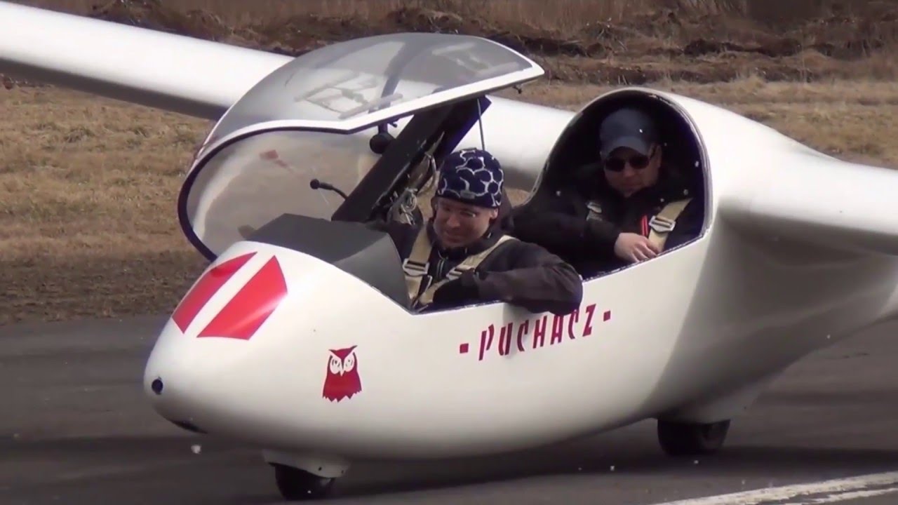 Purjelentoa lumisateessa Oulussa 23.4.2016