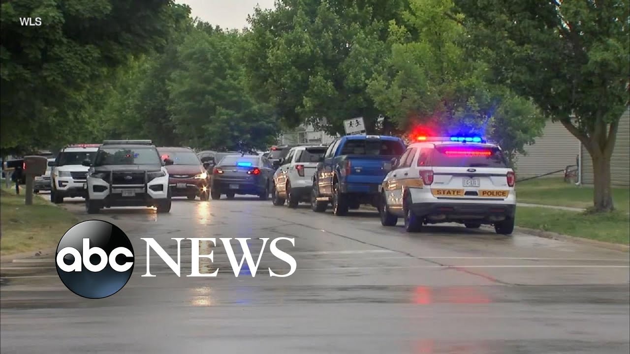 1 killed in Chicago warehouse shooting