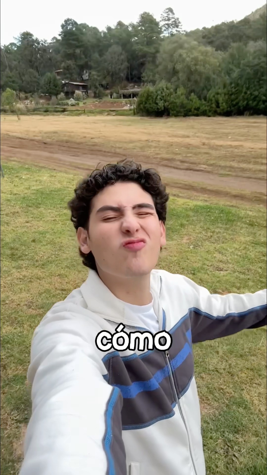 AHORA VIVO EN EL BOSQUE ??| Leo Study