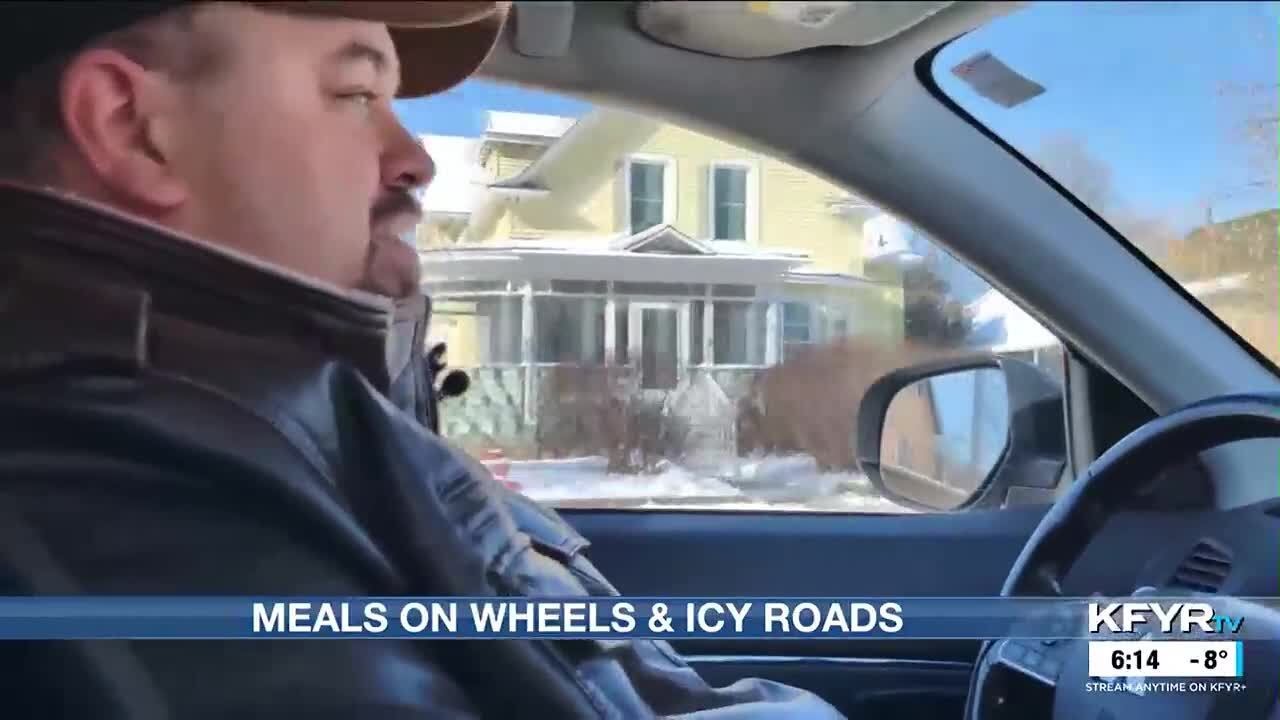 Meals on Wheels delivers food to the elderly despite double-digit ...