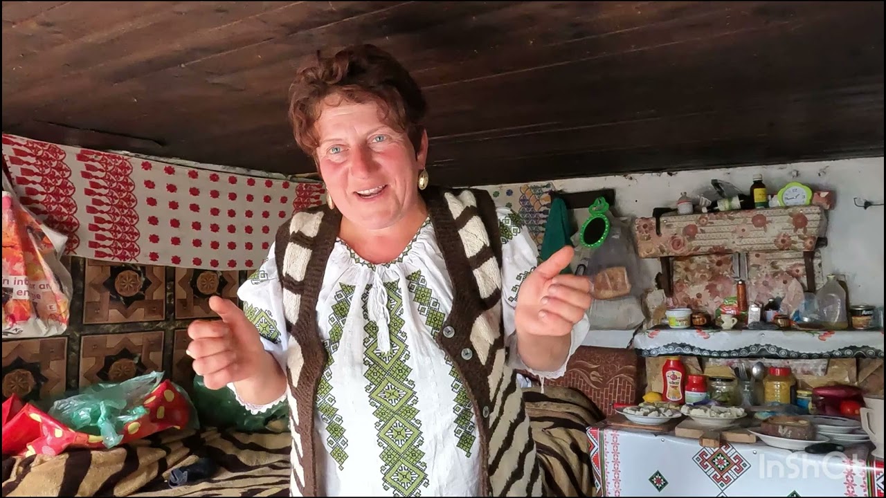 STÂNĂ  FRUMOASĂ ÎN MUNȚI CARPAȚI.BACI. DNA VICTORITA .NE FACE BULZ ȘI PASTRAMĂ