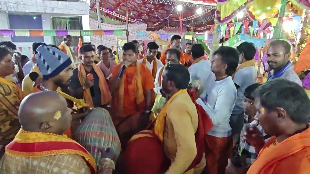 Viral#sambalpuri#namasankeerthana#fastviral#viralvideos#beautiful#mahamantra#1000subscriber.#radhika