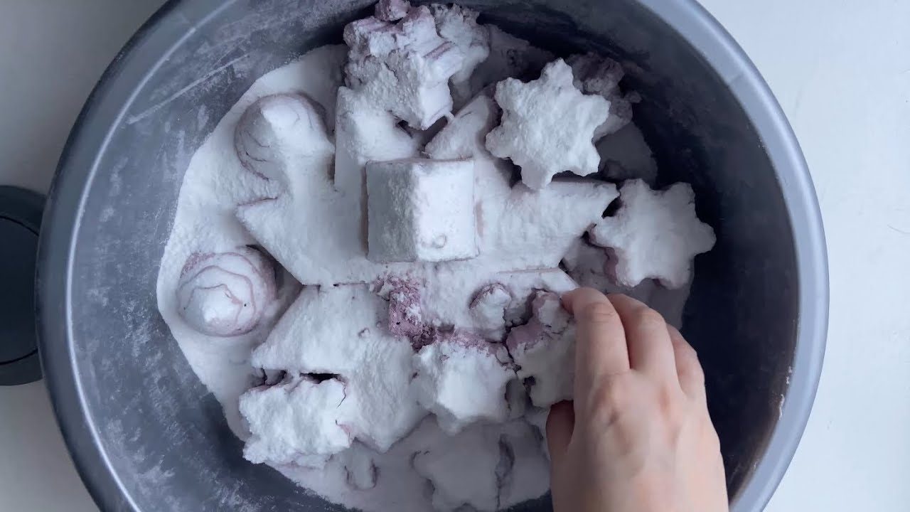 💜 Super Soft, Squeaky & Dusty ASMR | Palm Crushing Gym Chalk | Powder Play