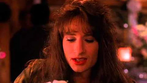 David Duchovny is Denise Bryson (2)