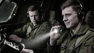 How a “stupid” trick by a pilot using a flashlight guided a crippled fighter.
