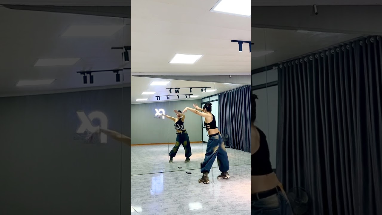 Cánh thiệp đầu xuân/ Thuận zilo/ Bản cùng hướng/ Phanxung Zumba
