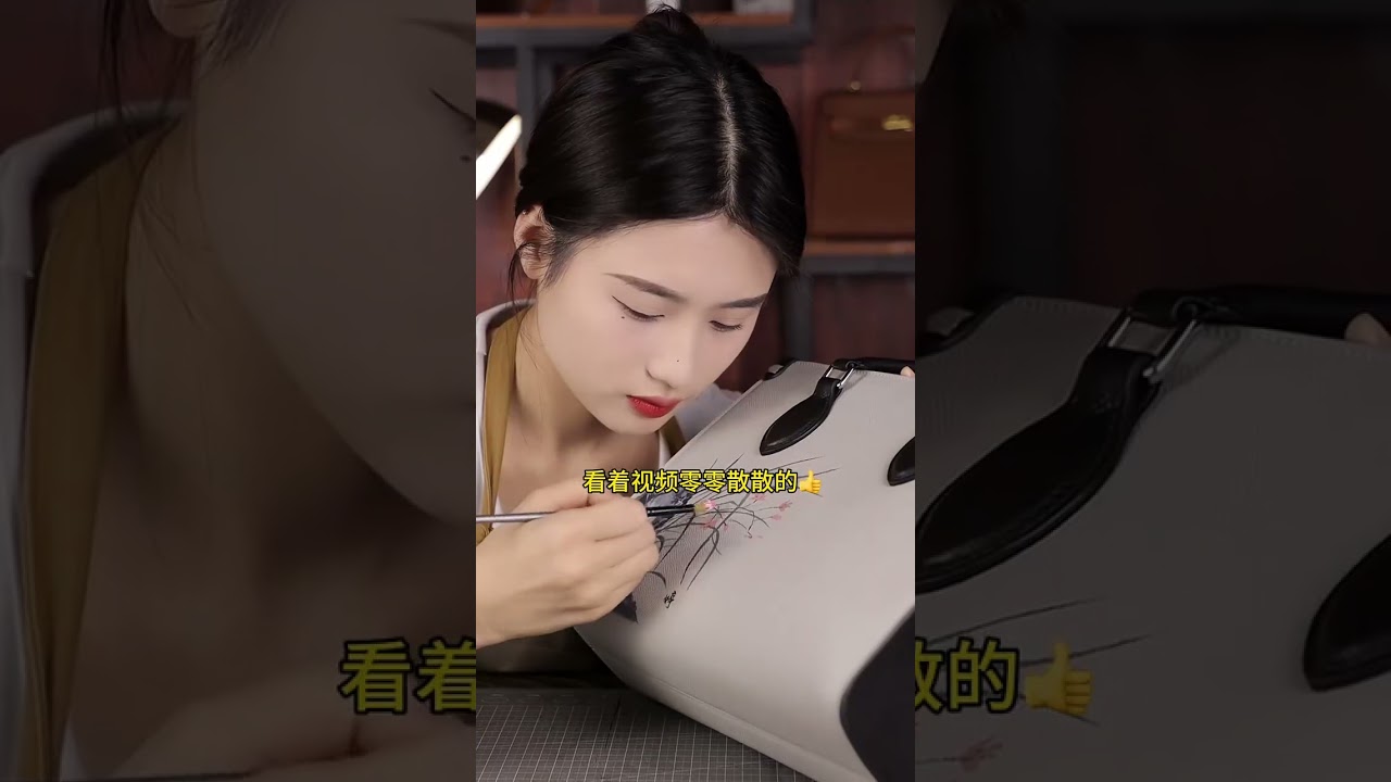 Because of this bag, I have to sleep on the street... 