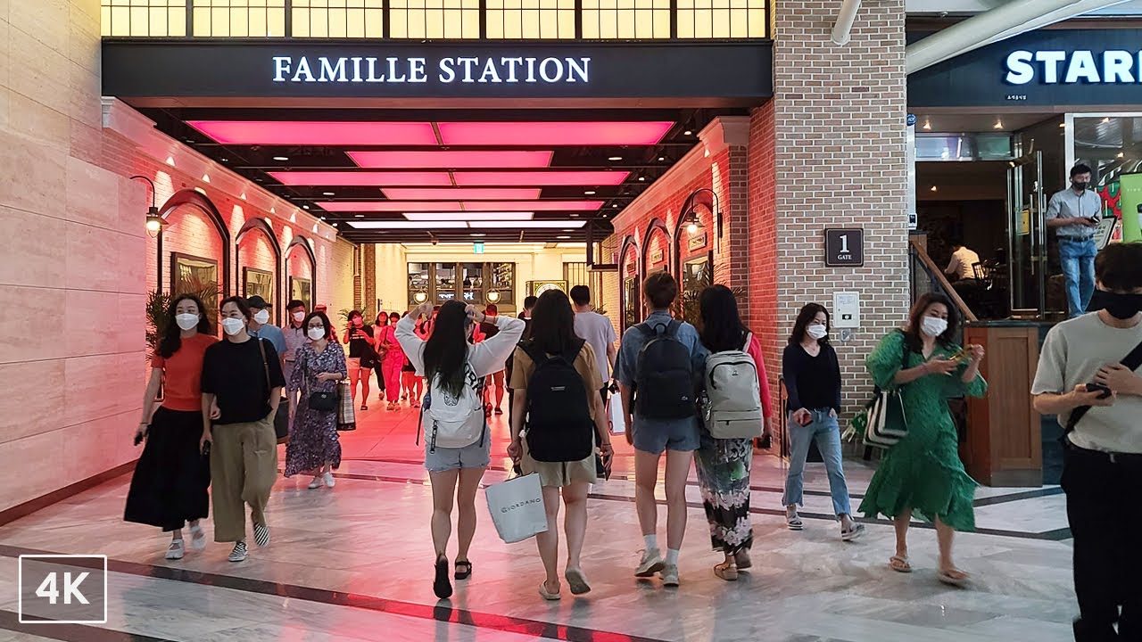 Walking in Famille Station and Central City Bus Terminal | Hot Spot Shopping Eating in Gangnam