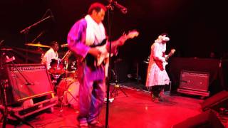 Bombino in Paris chords