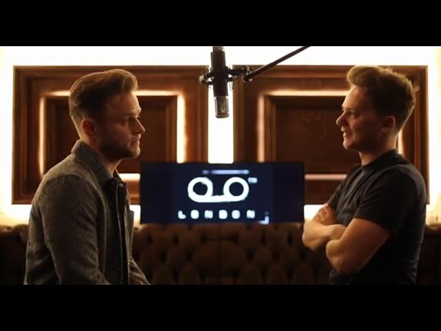 Conor Maynard vs. Olly Murs - 2U (Mashup/Sing off)(Lyrics/Lyric Video) class=