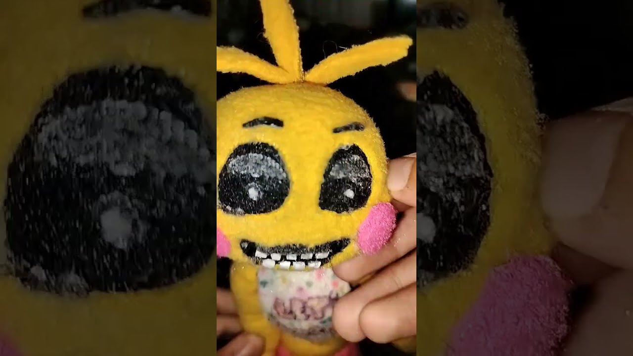 Chica S Say Hi