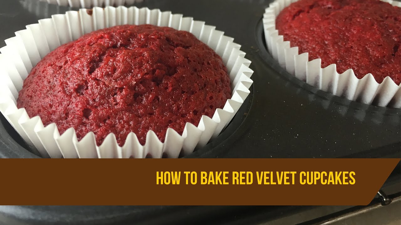 Moist red velvet cupcake recipe : Red velvet cupcakes without buttermilk - YouTube