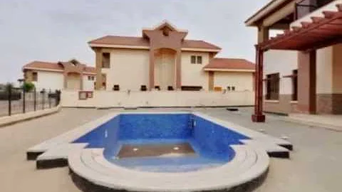 Jumeirah Islands Dubai Villa Lake View - 13500 sq ft 5 Bed