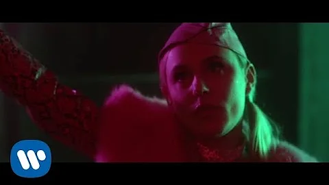 David Guetta & Afrojack ft Charli XCX & French Montana - Dirty Sexy Money (Official Video)