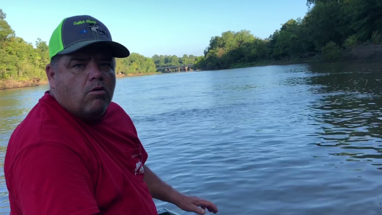 Catfishing on the Neches River