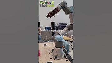 Применение нейросети YoloV8 для управления роботом-манипулятором UR-3