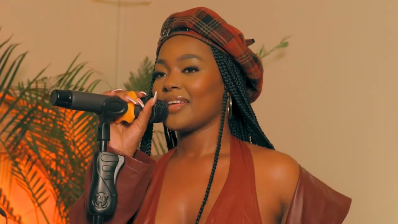 Xowié - Change (Live)