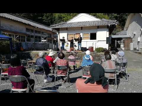 街角トワイライト/ランナウェイ/ハリケーン～シャインズ