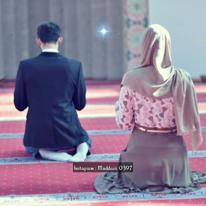 Status wa islami buat jomblo sejati (cover pasangan lagi berdoa)