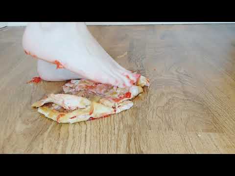 toaster strudel feet squish
