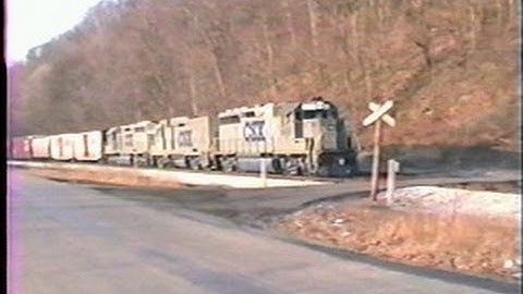 CSX stealth grey units on the ex-B&O Keystone sub in 1990...