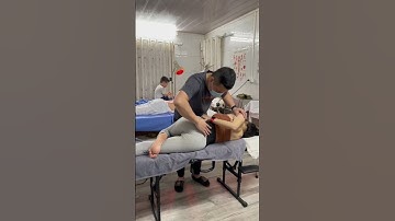 Nắn chỉnh cột sống thắt lưng #shorts