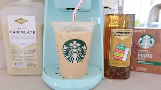 Today i'm sharing with you all how i make a starbucks iced caramel
white mocha at home. if enjoyed this video, give it thumbs up! syr...