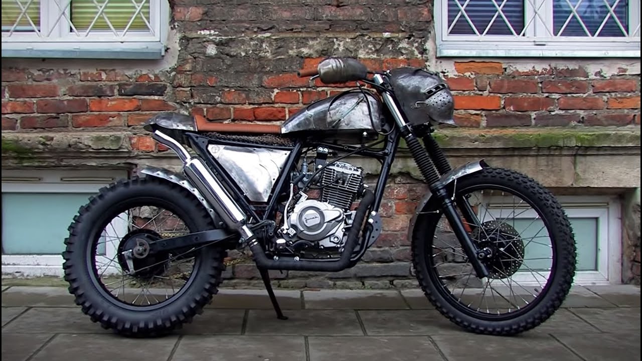 Honda Varadero 125 Scrambler Custom - Motos