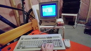 IBM PS/2 Model 25 COLOR VGA w Mouse M keyboard 8525