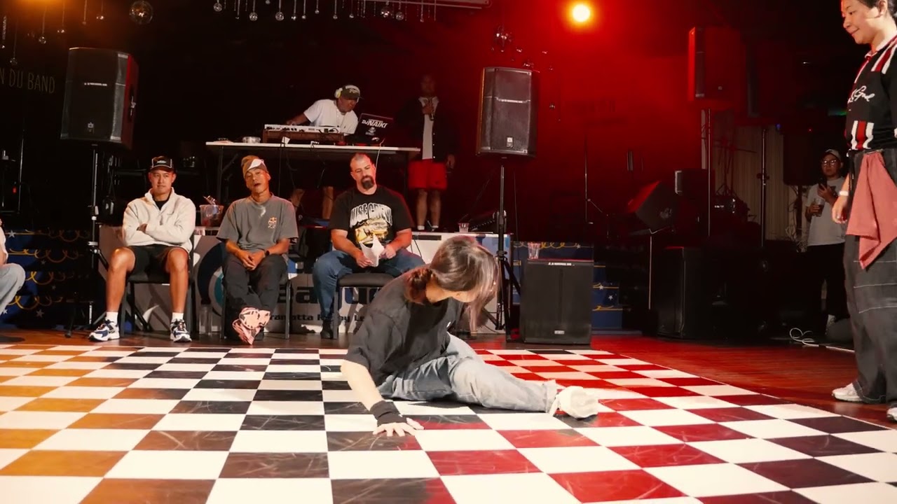 15. Cabra Breaking Jam 1 - Top 8 1v1 B-Girl -  Nat vs Charlene