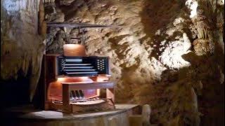 The Great Stalacpipe Organ at Luray Caverns