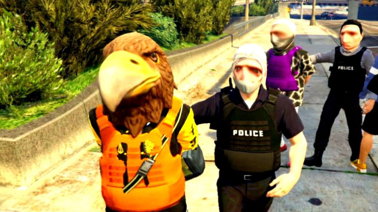 ЛУЗЕРЫ ТУЛЯТ КОПОВ В GTA 5 RP - YouTube