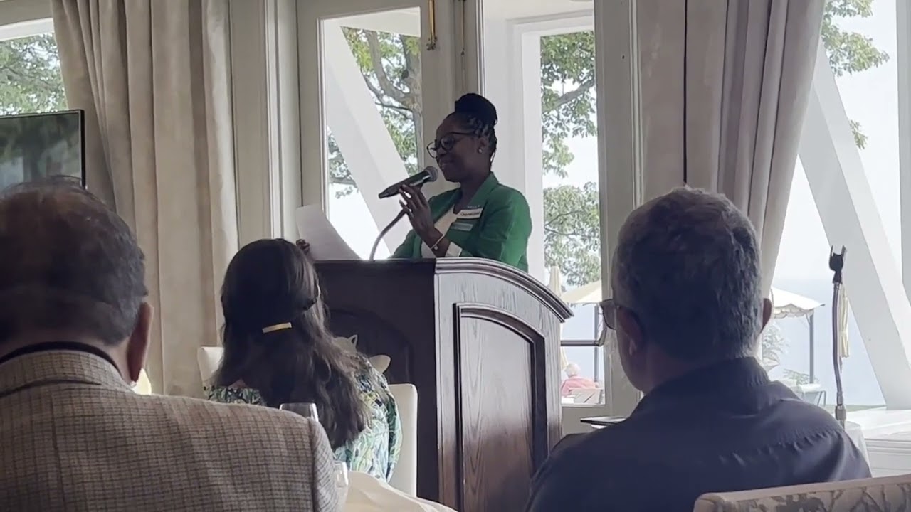 Geraldine Isaac Gives Thanksgiving Lunch Speech as FFPC's New ED