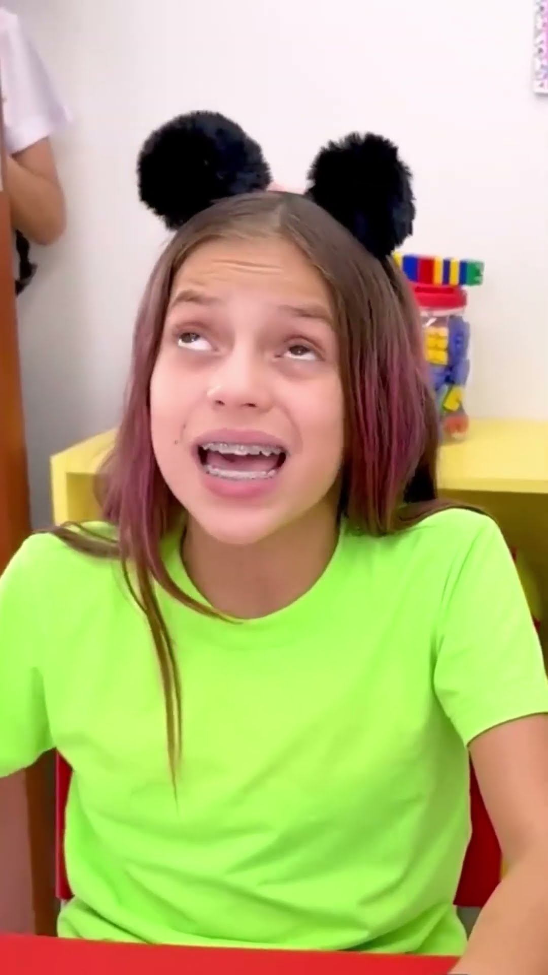 Maria Clara aprende que não pode falar com estranhos #shorts   MC Divertida