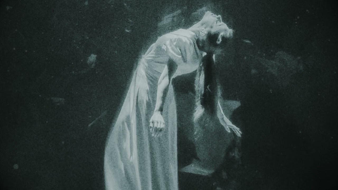 Ariana Grande - Twilight Zone (slowed & reverb)