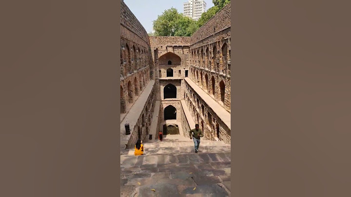 Agrasen ki baoli, New Delhi அக்ரேசன் கி பாவ்லி என்ற படிக்கிணறு