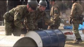東日本大震災　大槌町役場再建を支援する自衛隊　岩手県大槌町