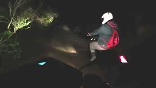 ENDURO NOCTURNO con la scooter SH 125 (Muy CHILL) // SH y Rieju MRT 125